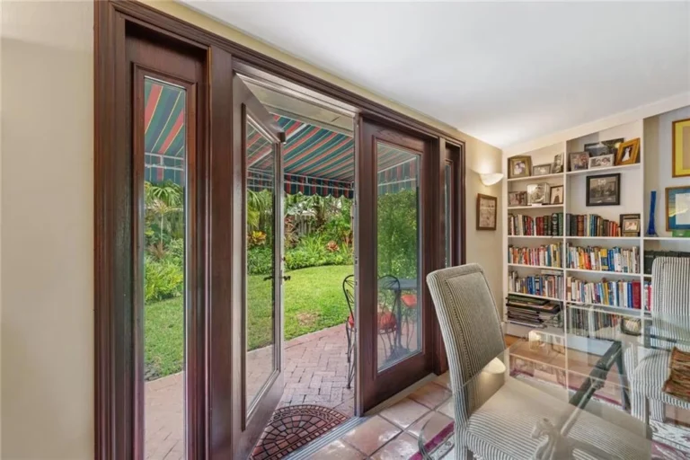 2717-ne-26th-terrace-fort-lauderdale-fl-12