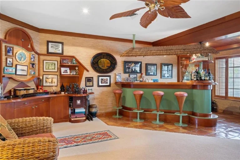 2717-ne-26th-terrace-fort-lauderdale-fl-22