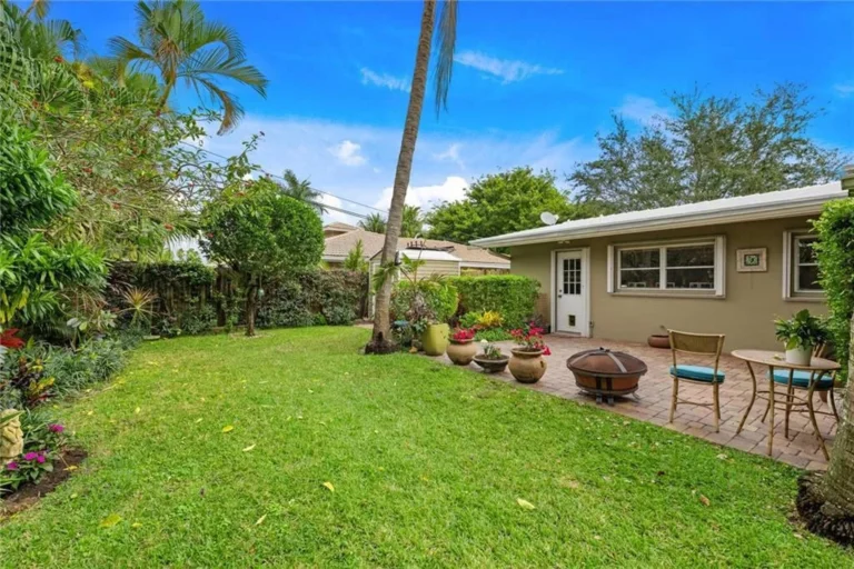 2717-ne-26th-terrace-fort-lauderdale-fl-38