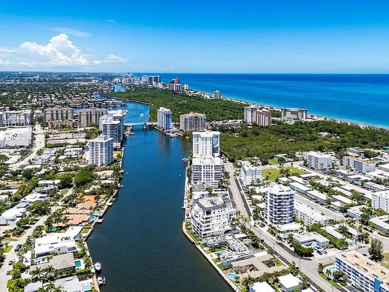 Exterior Remodeling in Harbour Village Coastal Curb Appeal & Weather-Resistant Upgrades