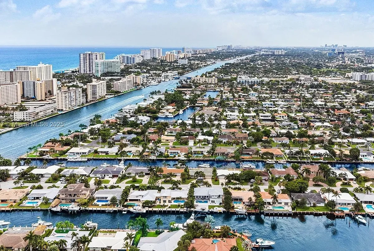 Condo Remodeling in Harbor Village Smart, Coastal Upgrades for Modern Condominium Living